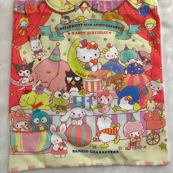 $15 Hello Kitty and Friends Birthday 45th Anniversary Circus Party Tote Canv… - Picture 1 of 3